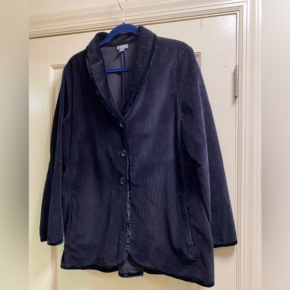 J Jill Tuxedo Collar Wide Wale Corduroy Jacket w/Velvet Trim, Back Belt Black L